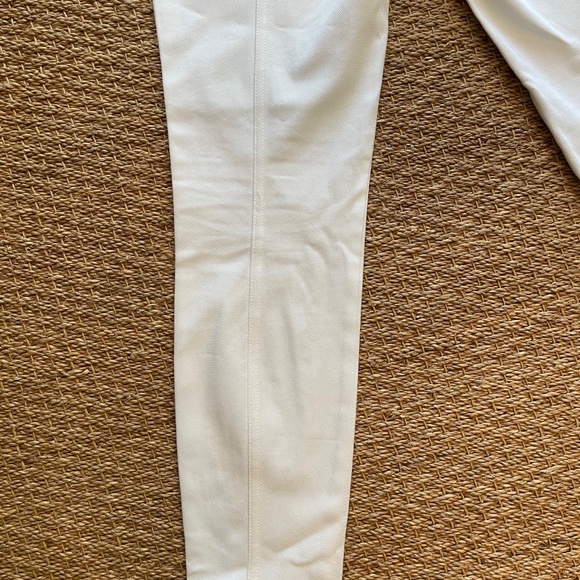 NWT White St. John Jeans, size 4 - Picture 9 of 14